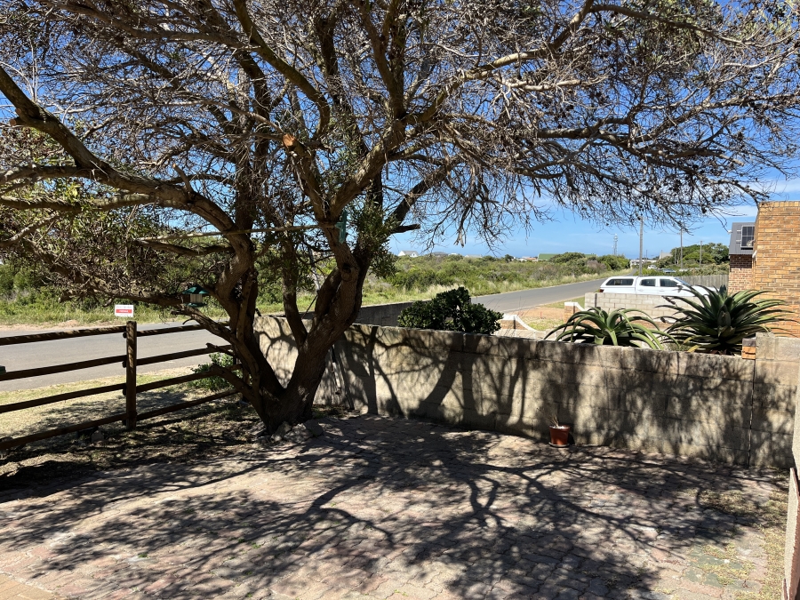 To Let 2 Bedroom Property for Rent in Bettys Bay Western Cape